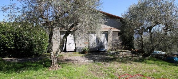 5 غرف نوم منزل في Lucca, Italy رقم 100522 12