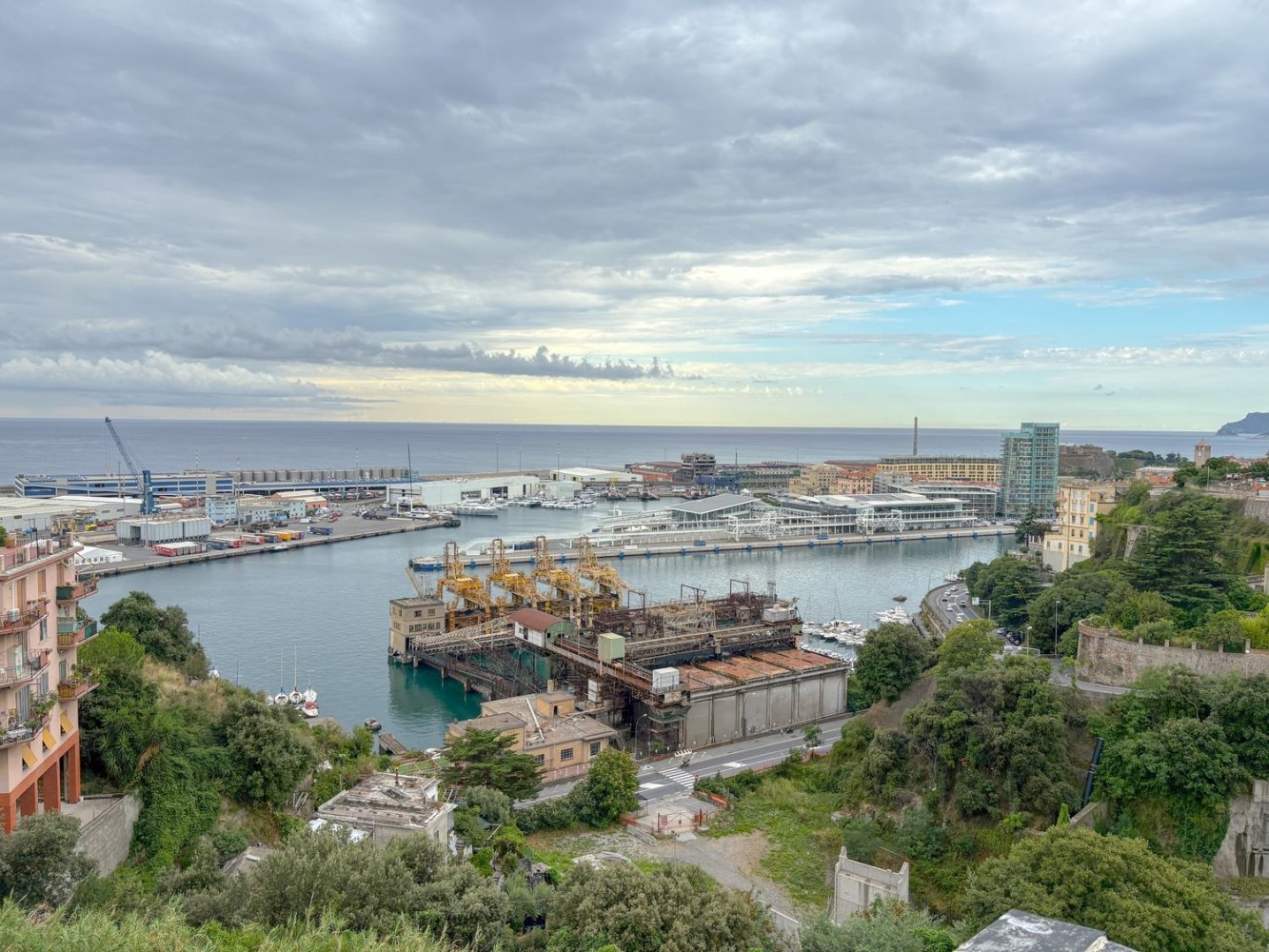 3-Zimmer Wohnung in Savona, Italy, Nr. 270662