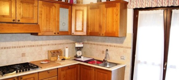 7 rooms House in Orvieto, Italy No. 47363 8