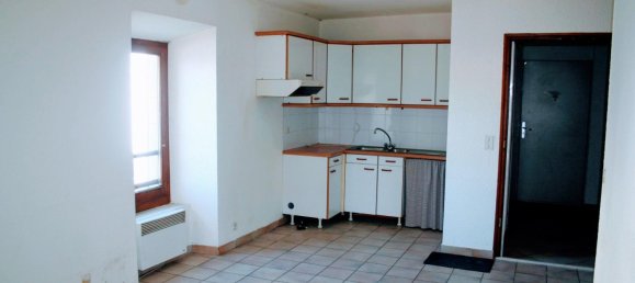 Квартира с 2 спальнями в Вири, Франция № 280343 4