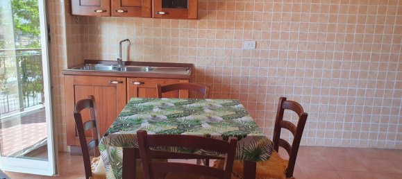 3 bedrooms Apartment in Rome, Italy No. 336649 7