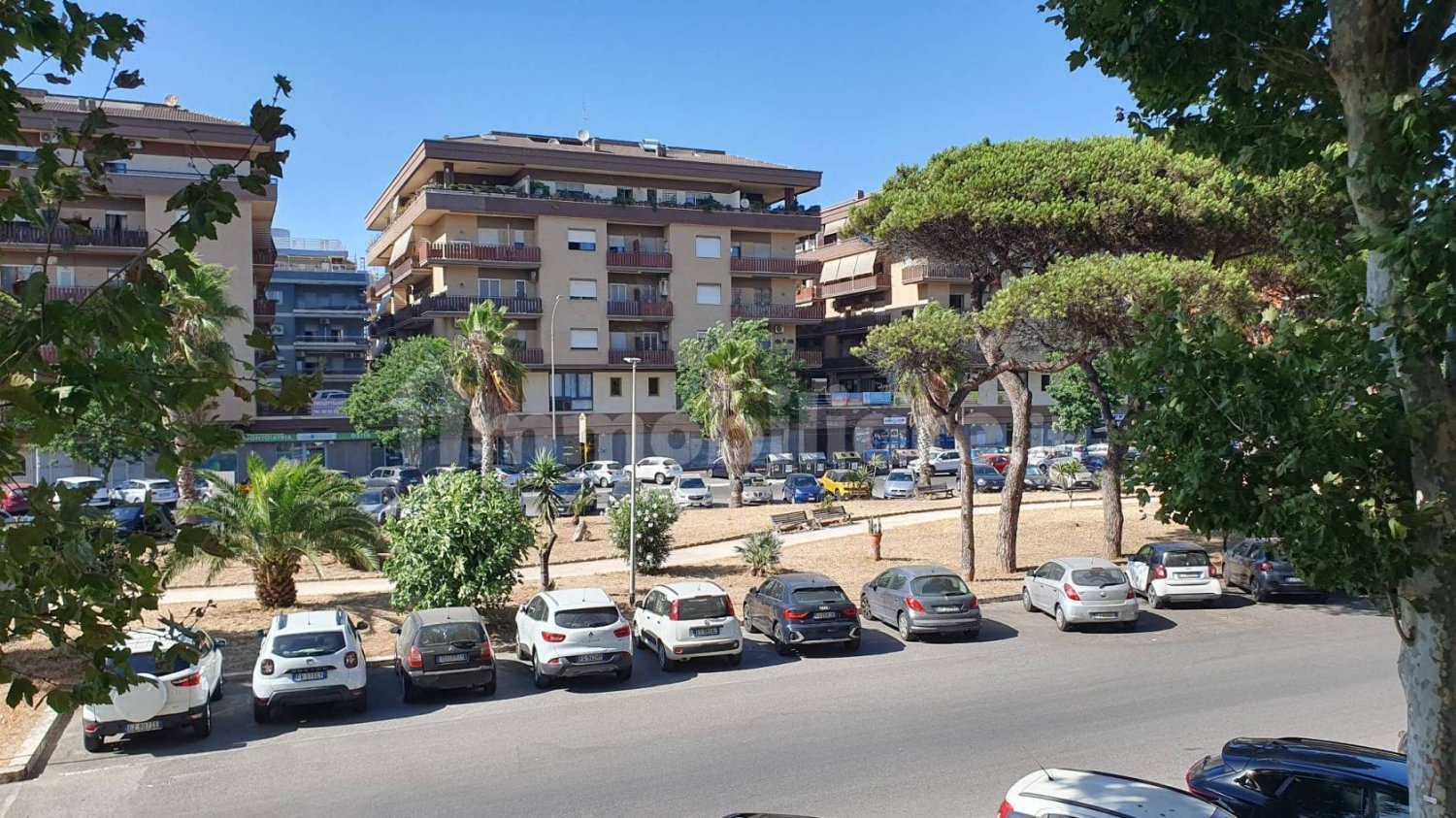 3 bedrooms Apartment in Rome, Italy No. 336649