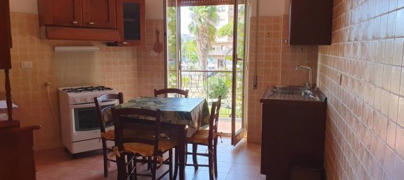 3 bedrooms Apartment in Rome, Italy No. 336649 5