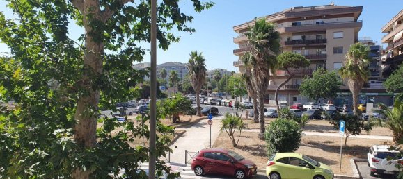 3 bedrooms Apartment in Rome, Italy No. 336649 10