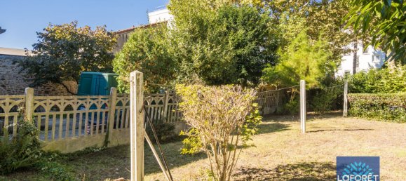 3 bedrooms House in Les Pavillons-sous-Bois, France No. 165633 4