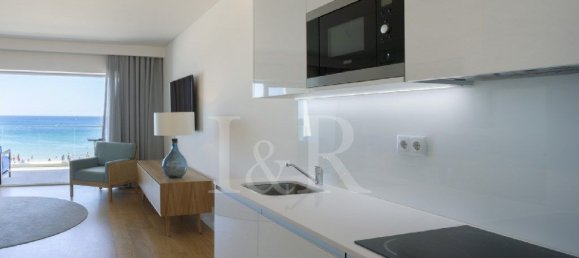 246m² Commercial property in Sesimbra, Portugal No. 64784 22