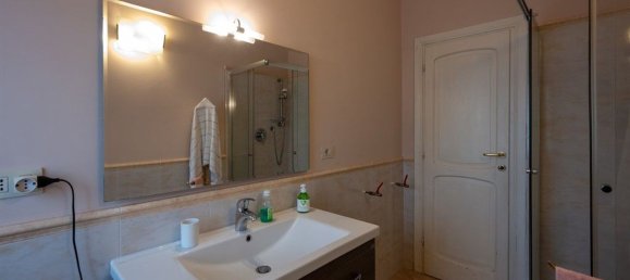 10غرفة فيلا في Gallicano nel Lazio, Italy رقم 16628 37