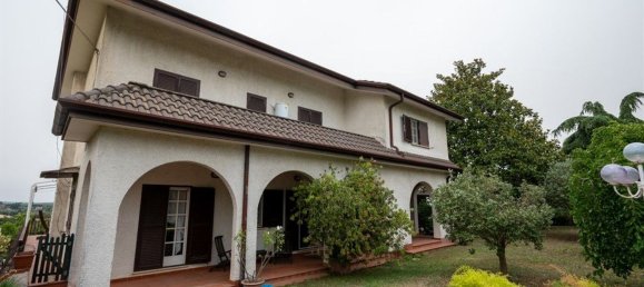 10غرفة فيلا في Gallicano nel Lazio, Italy رقم 16628 48