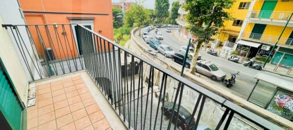 3 rooms Apartment in Naples, Italy No. 31323 62