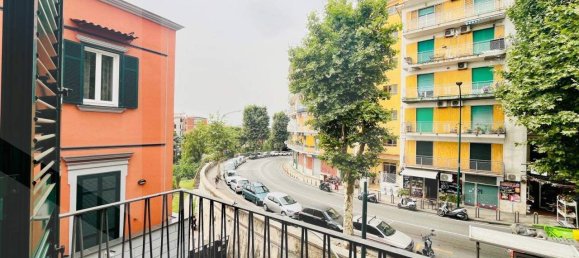 3 rooms Apartment in Naples, Italy No. 31323 61