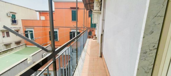 3 rooms Apartment in Naples, Italy No. 31323 49