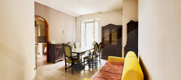 3 rooms Apartment in Naples, Italy No. 31323 19