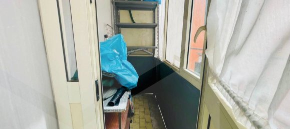 3 rooms Apartment in Naples, Italy No. 31323 24