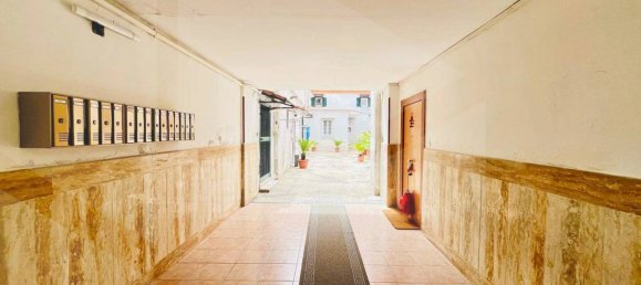 3 rooms Apartment in Naples, Italy No. 31323 59