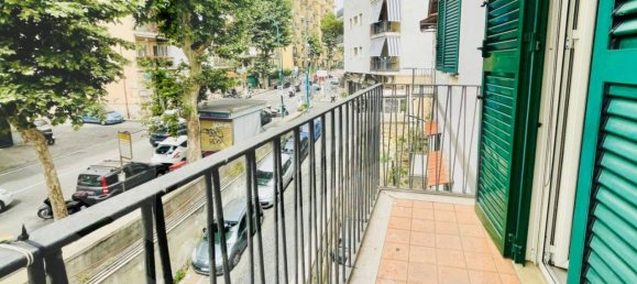 3 rooms Apartment in Naples, Italy No. 31323 15