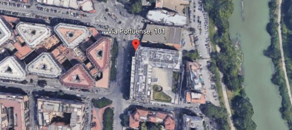 3 rooms Apartment in Rome, Italy No. 30786 3