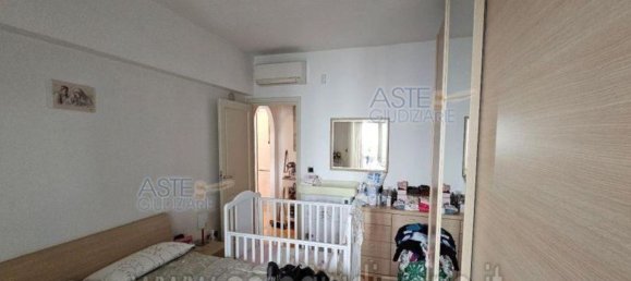 3 rooms Apartment in Rome, Italy No. 30786 7