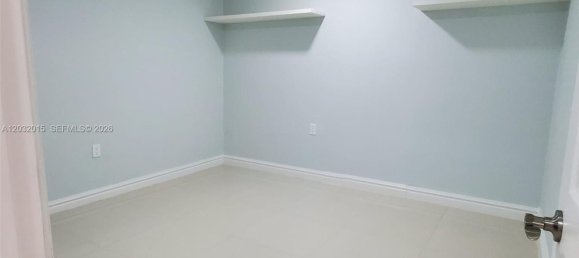 3 dormitorios villa en alquiler en Miami, Miami-Dade, Florida, USA № 615040 7