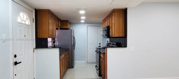 3 dormitorios villa en alquiler en Miami, Miami-Dade, Florida, USA № 615040 22