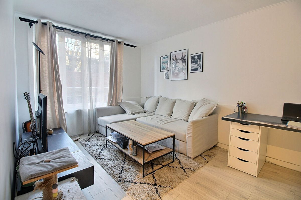 1 chambre Appartement à Colombes, France No. 121317