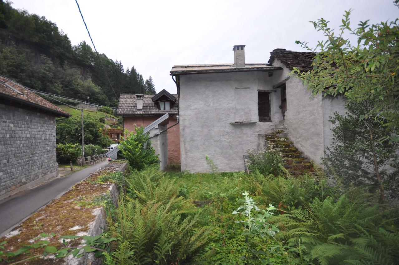 Casa de 3 divisões em Vanzone con San Carlo, Italy N.º 109678