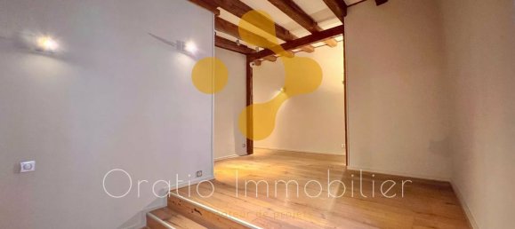 171m² Office in Annecy, France No. 362292 3