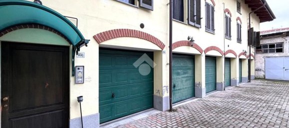 Studio in Chivasso, Italy No. 57350 2