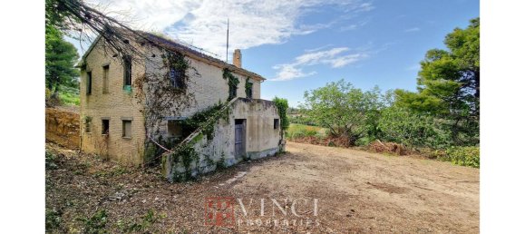 3 bedrooms House in San Benedetto del Tronto, Italy No. 166580 33