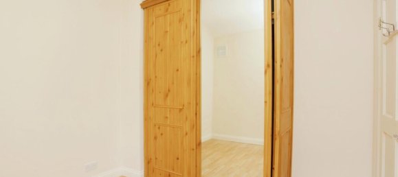 2 bedrooms Commercial property in Bromley, United Kingdom No. 10720 17