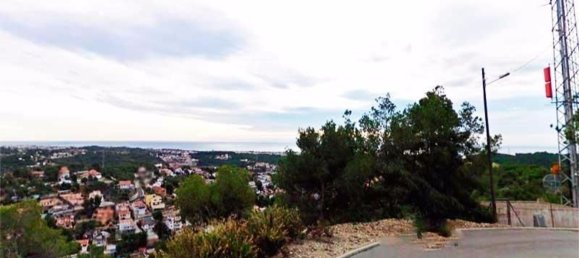  قطعة أرض في Cubelles, Spain رقم 74800 17