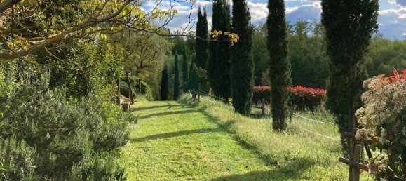 12 rooms House in Orvieto, Italy No. 141902 3
