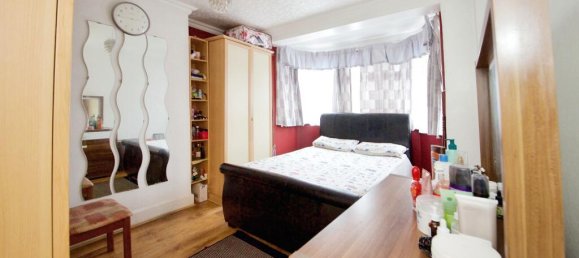 3 bedrooms House in London, United Kingdom No. 11475 15