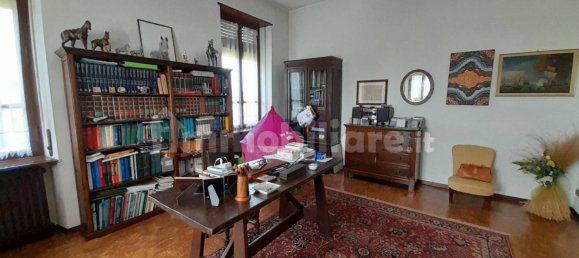 5 bedrooms Villa in Arborio, Italy No. 343234 17
