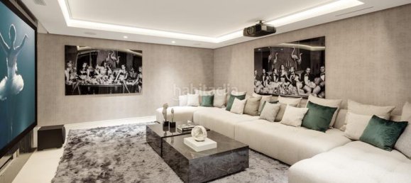 6 bedrooms House in Marbella, Spain No. 130996 19