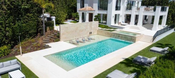 6 bedrooms House in Marbella, Spain No. 130996 4