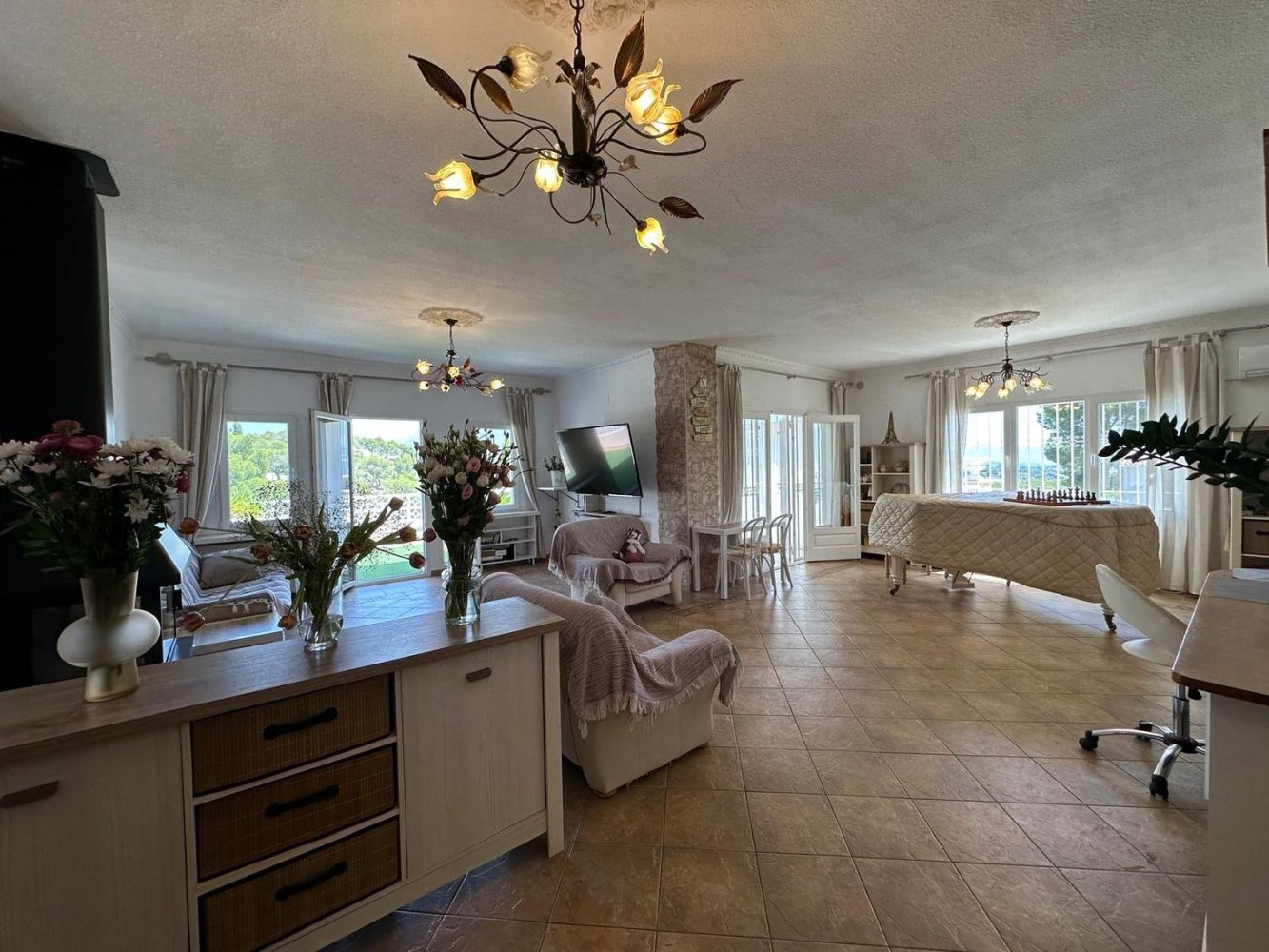 5 غرف نوم فيلا في Alicante, Spain رقم 234122