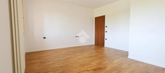 3 bedrooms Villa in Sandrigo, Italy No. 259606 16