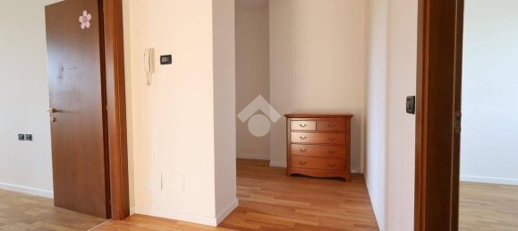 3 bedrooms Villa in Sandrigo, Italy No. 259606 13