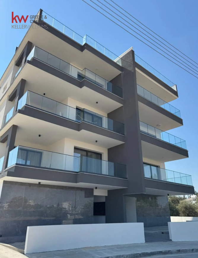 Apartamento de 3 dormitorios en Lakatamia, Cyprus No. 26032