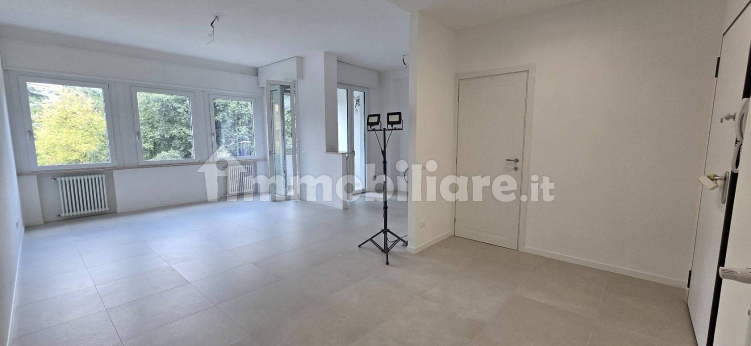 3 bedrooms Apartment in Reggio Emilia, Italy No. 342270