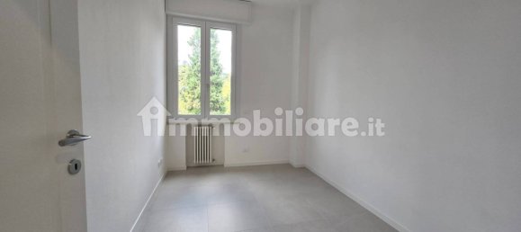 3 bedrooms Apartment in Reggio Emilia, Italy No. 342270 8