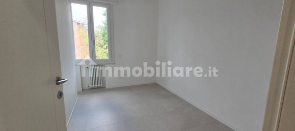 3 bedrooms Apartment in Reggio Emilia, Italy No. 342270 9