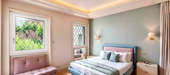 4 bedrooms Apartment in Milan, Italy No. 321837 17