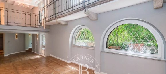 4 bedrooms Apartment in Milan, Italy No. 321837 4