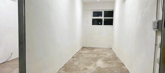 Гараж 21м² в Рим, Италия № 205535 4