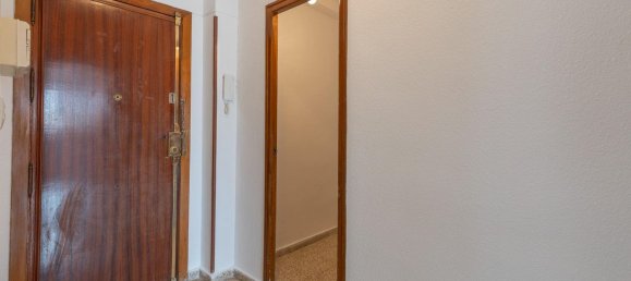 3 bedrooms Apartment in Granada, Spain No. 135239 5