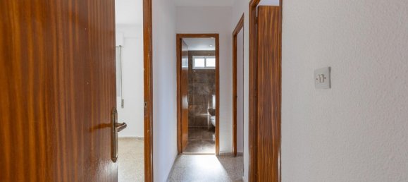 3 bedrooms Apartment in Granada, Spain No. 135239 17