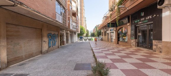 3 bedrooms Apartment in Granada, Spain No. 135239 35