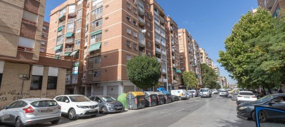 3 bedrooms Apartment in Granada, Spain No. 135239 28