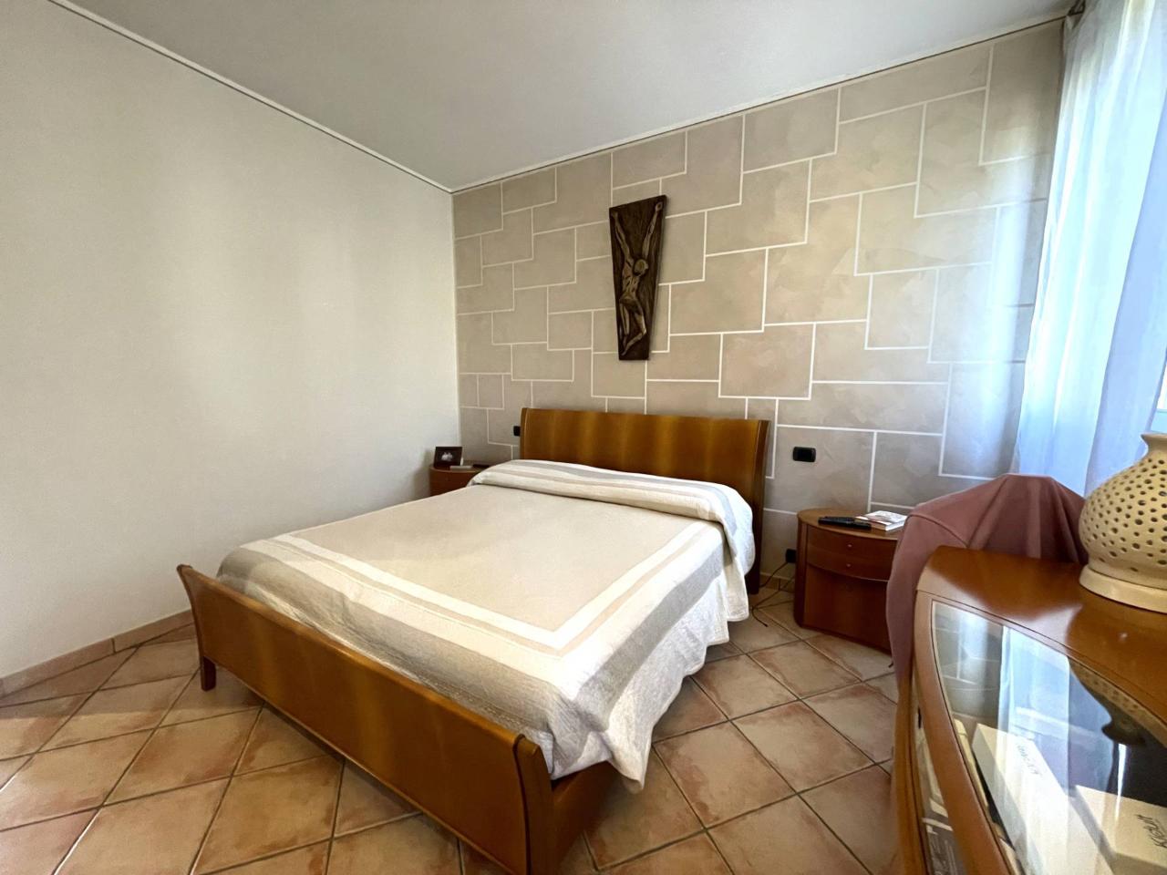 5 rooms Apartment in Levate, Italy No. 5633